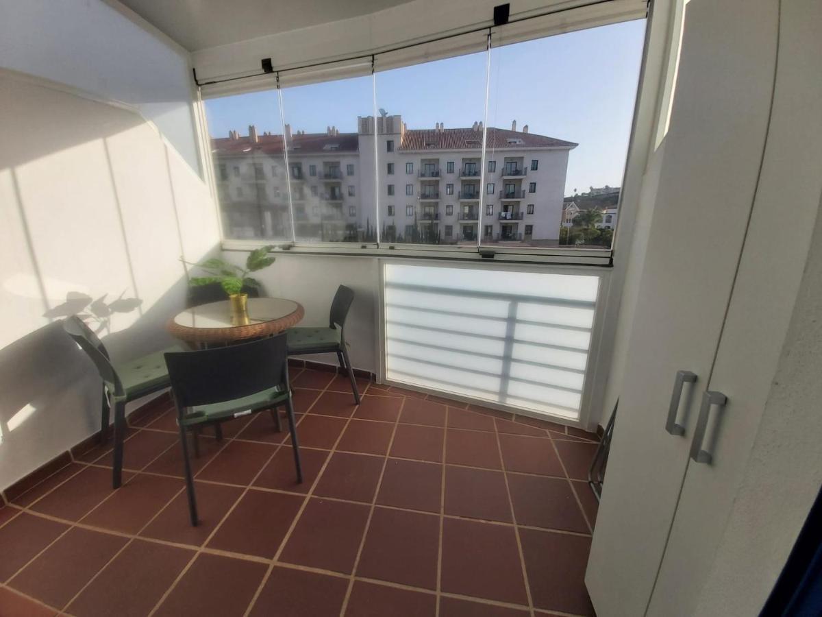 Atico Quintero Apartment เบนัลมาเดนา ภายนอก รูปภาพ