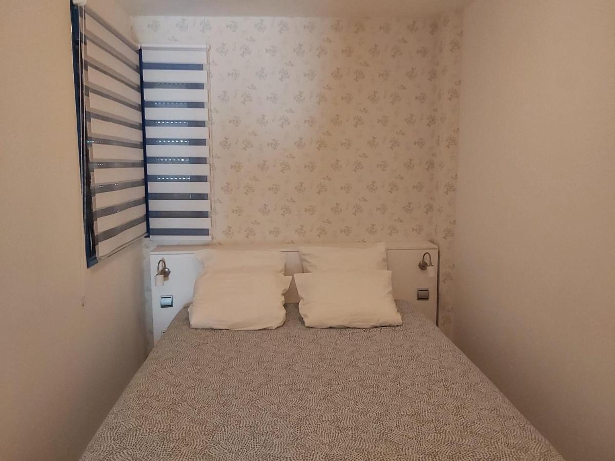 Atico Quintero Apartment เบนัลมาเดนา ภายนอก รูปภาพ