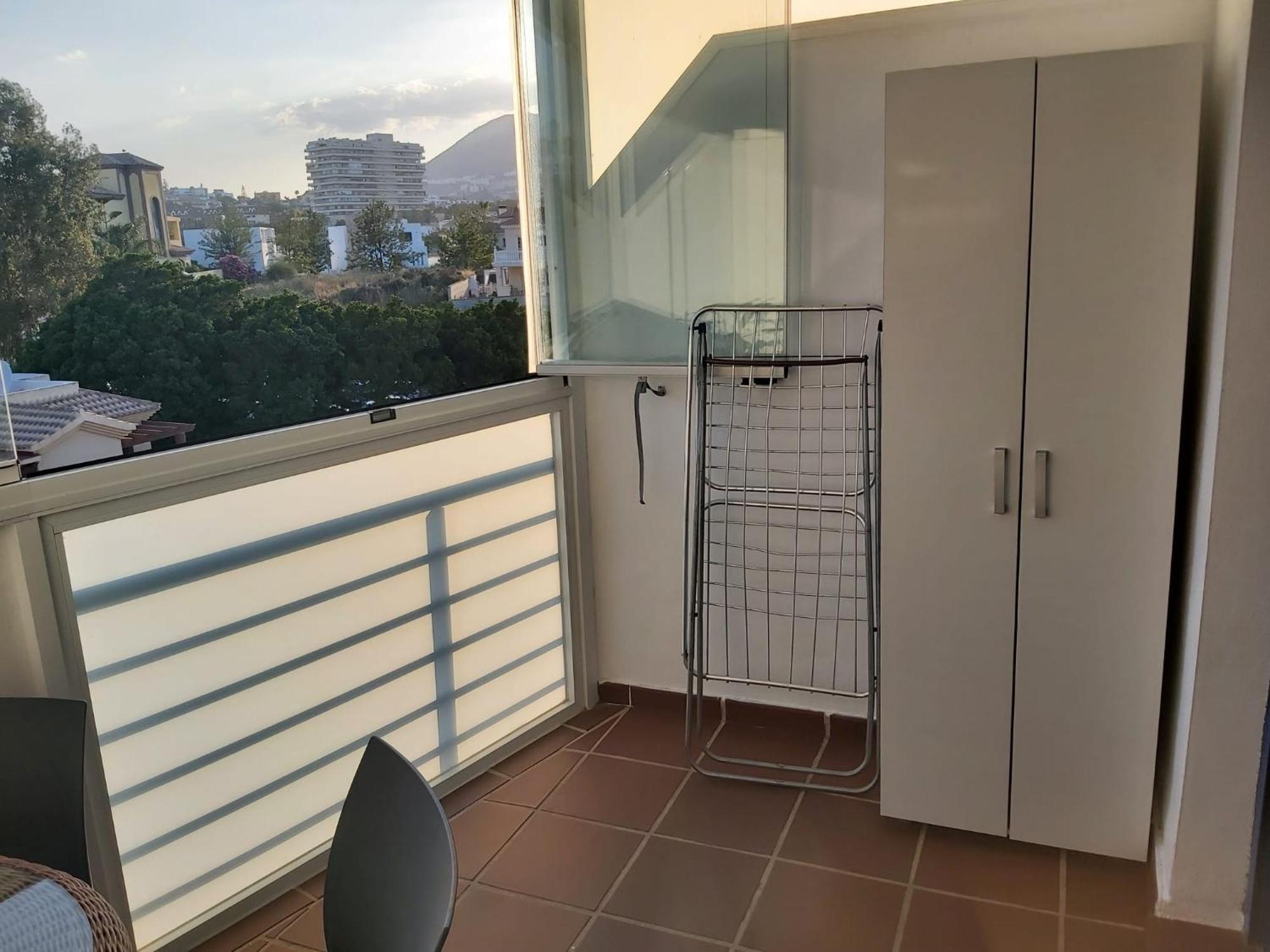 Atico Quintero Apartment เบนัลมาเดนา ภายนอก รูปภาพ